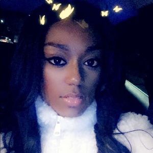 Meet your Posher, Diamond